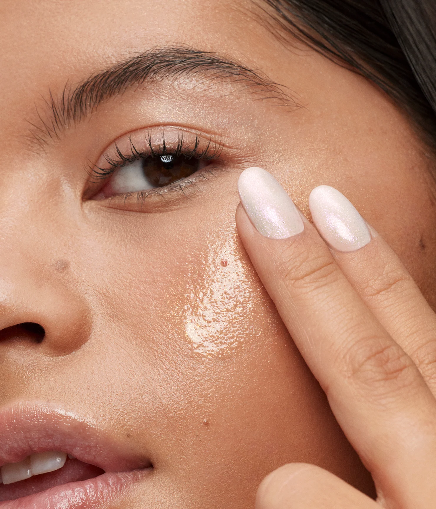 dreamglow highlight serum - Image 14