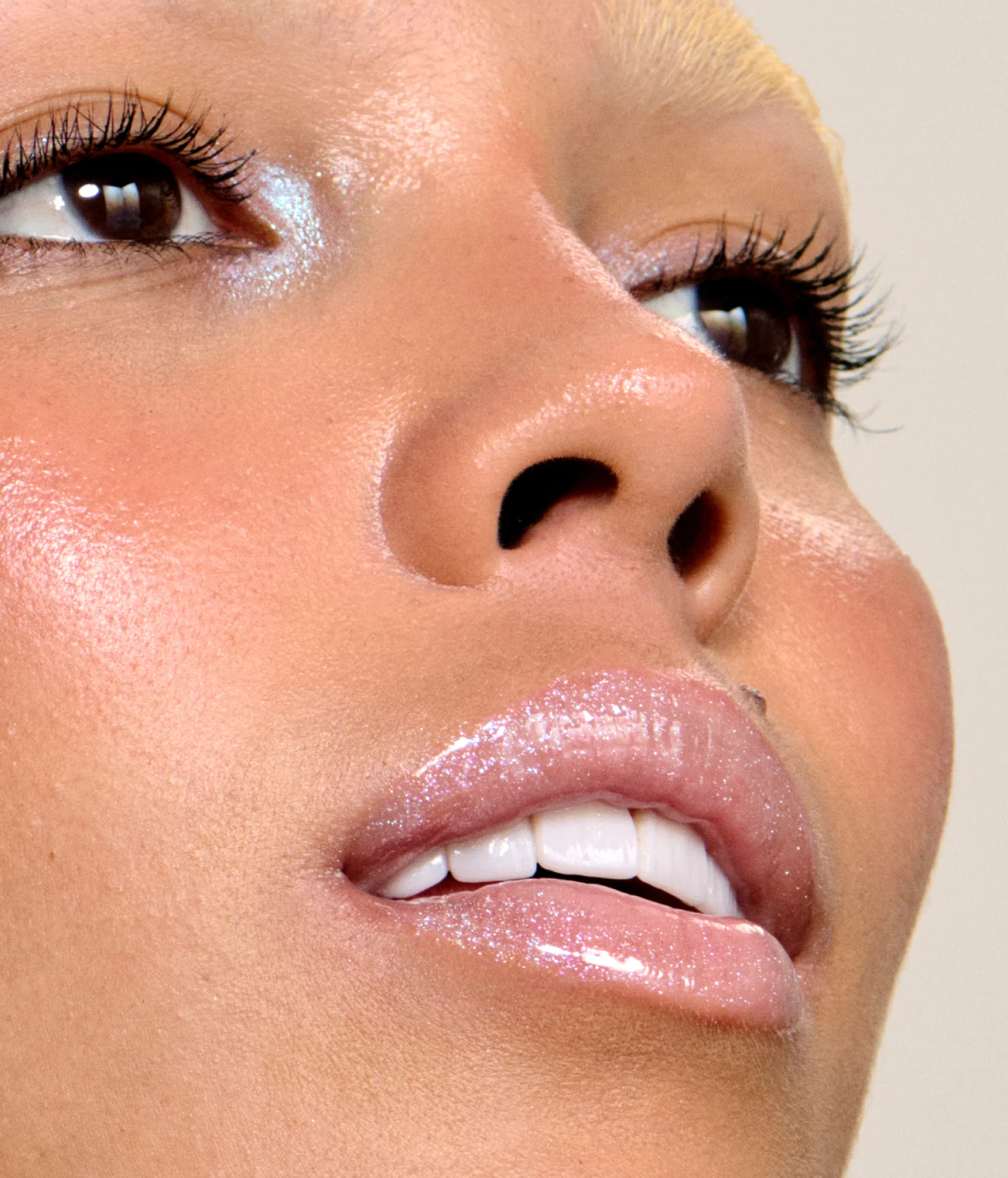 plumping lip gloss - Image 33