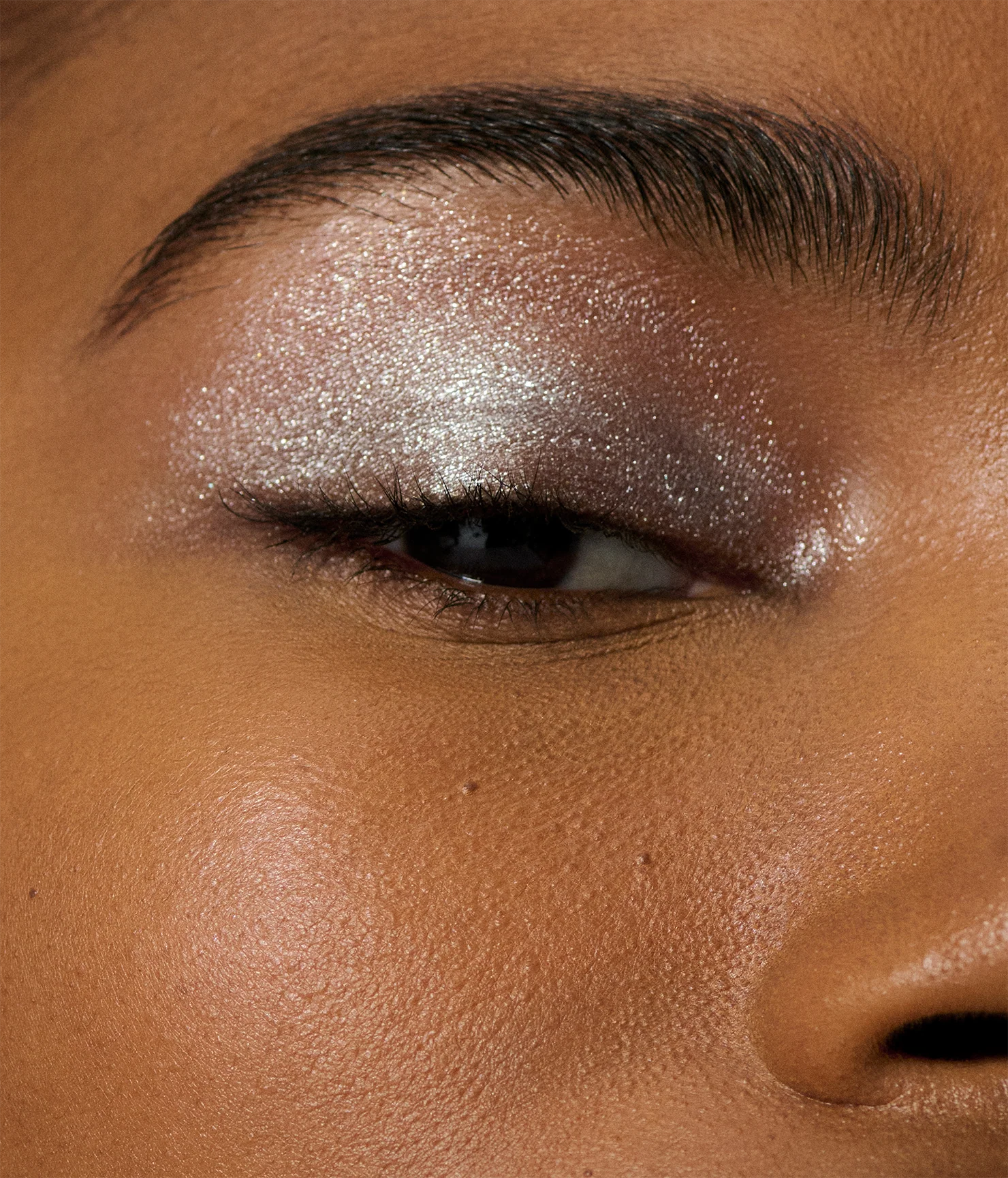 starlet lustrous liquid eyeshadow - Image 62