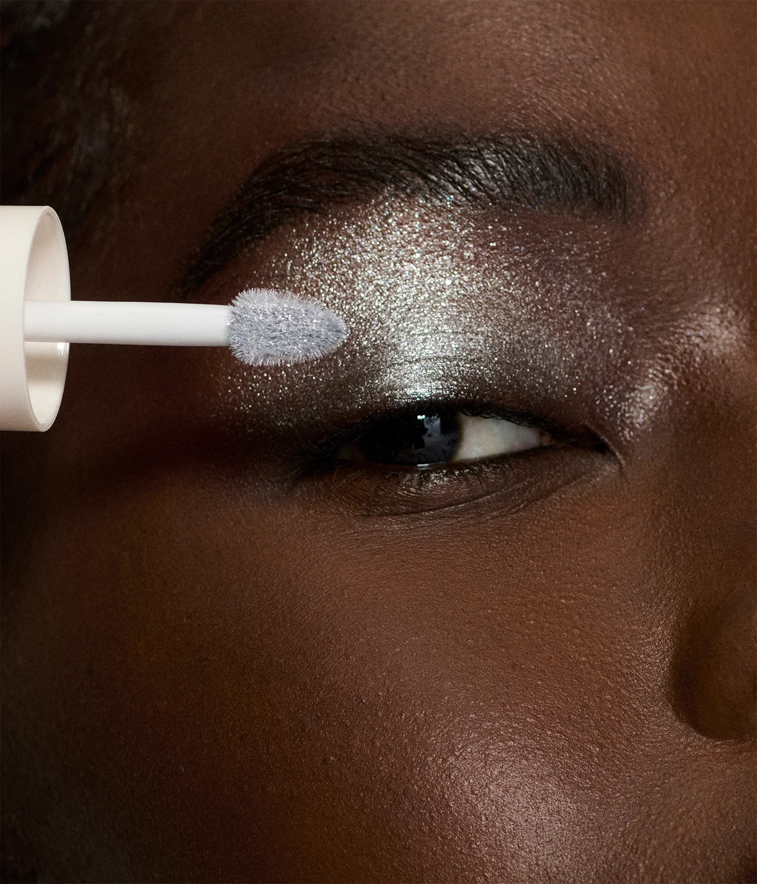 starlet lustrous liquid eyeshadow - Image 63